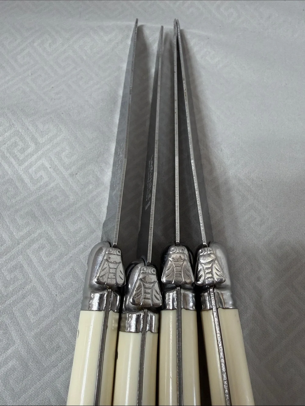 Set of 4 Geniune Laguiole Steak Knives Ivory Colored Handle Made Thiers France